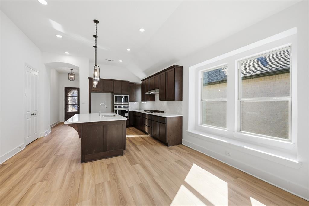 Gateway Village - The Reserve - Residential