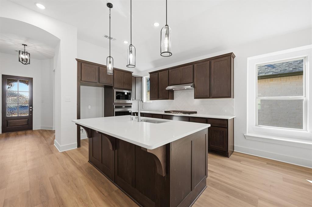 Gateway Village - The Reserve - Residential