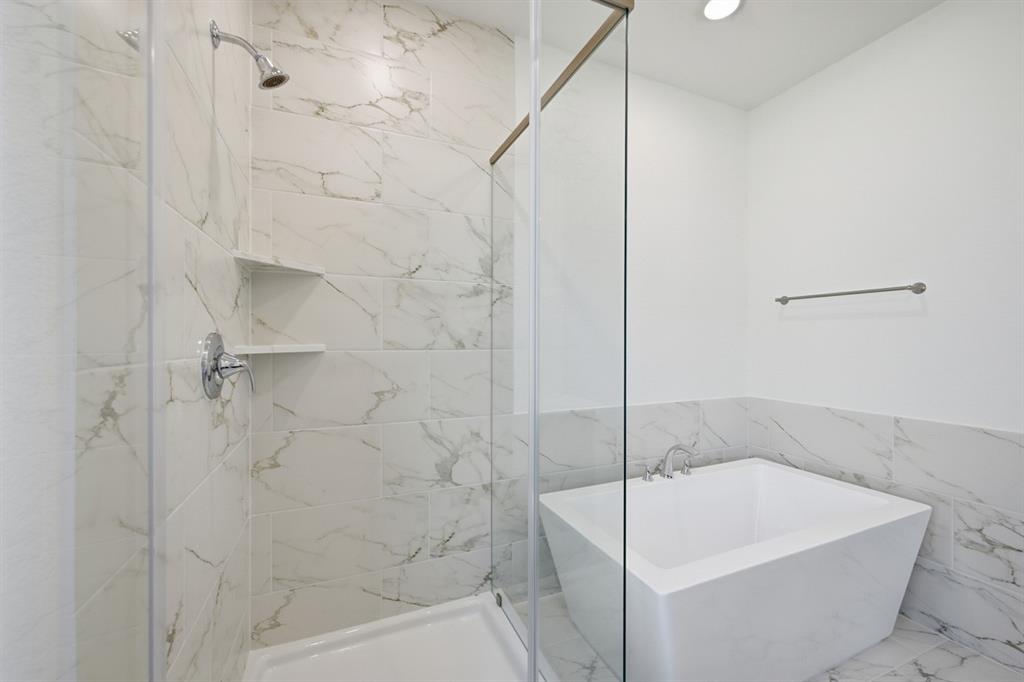 Gateway Village - The Reserve - Residential