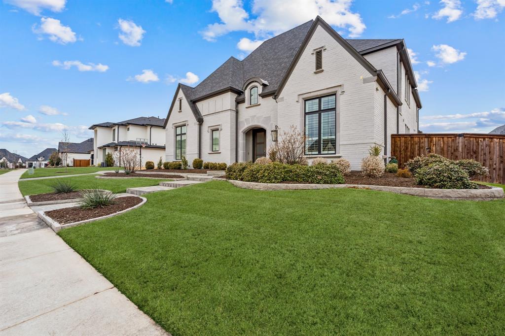 3652 Hamilton Heights Avenue