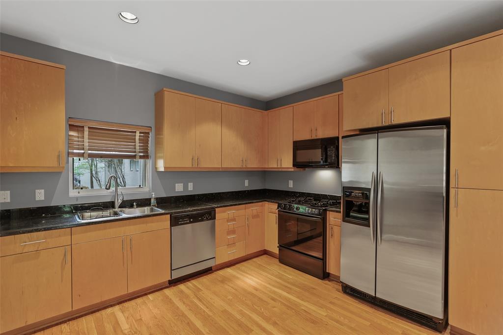 Travis Street Condos 4100 - Residential Lease