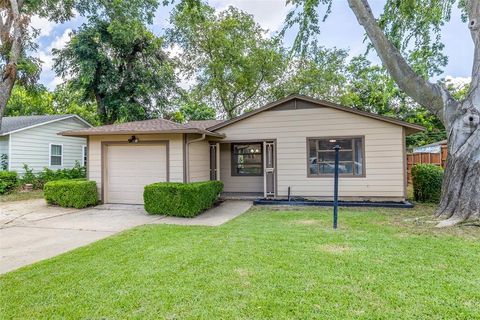 12326 Dandridge Drive Dallas TX 75243