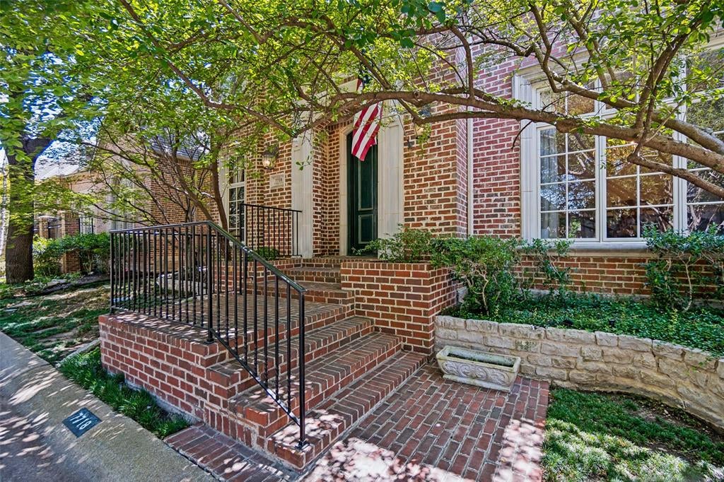7718 Marquette Street