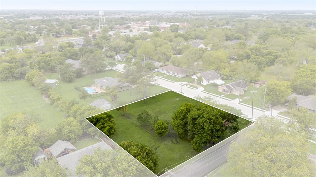 616 N Josephine Street