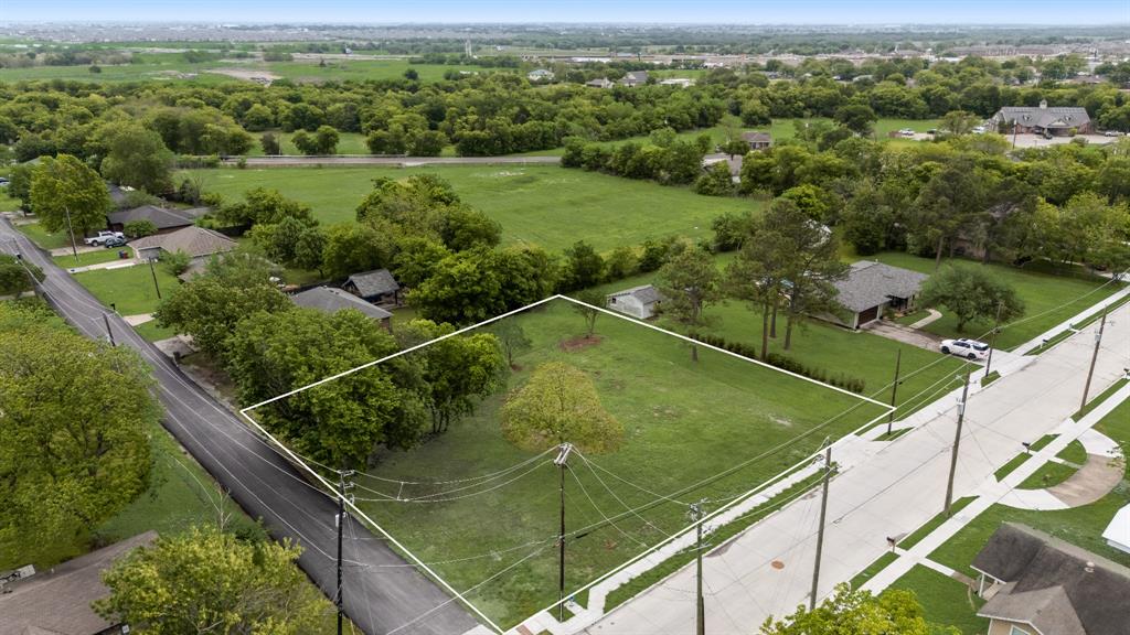 616 N Josephine Street