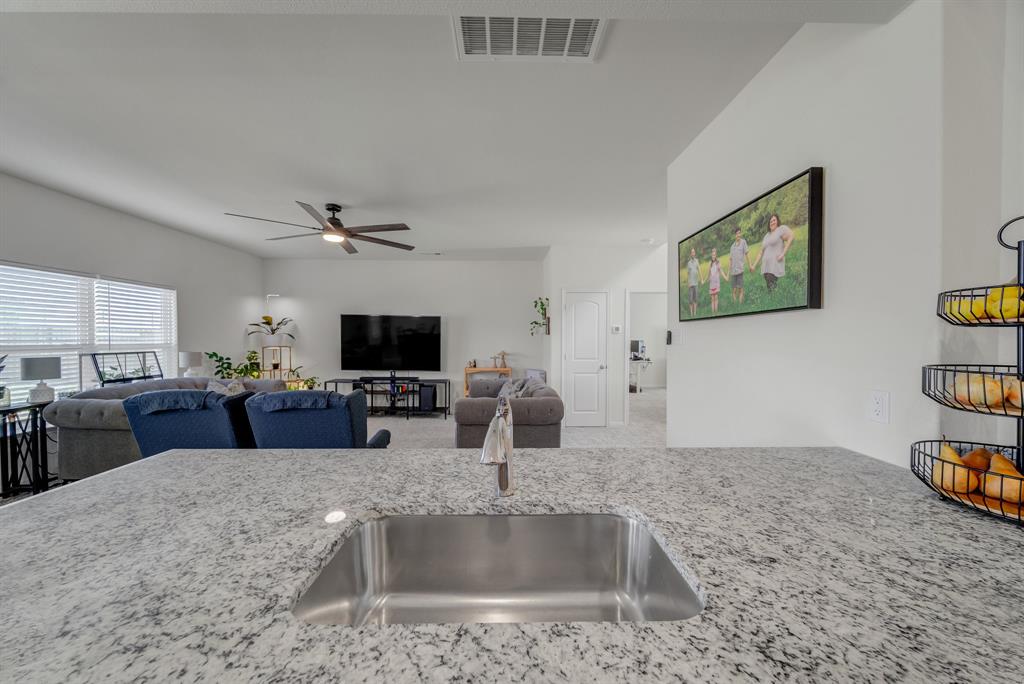 Vista West II - Residential