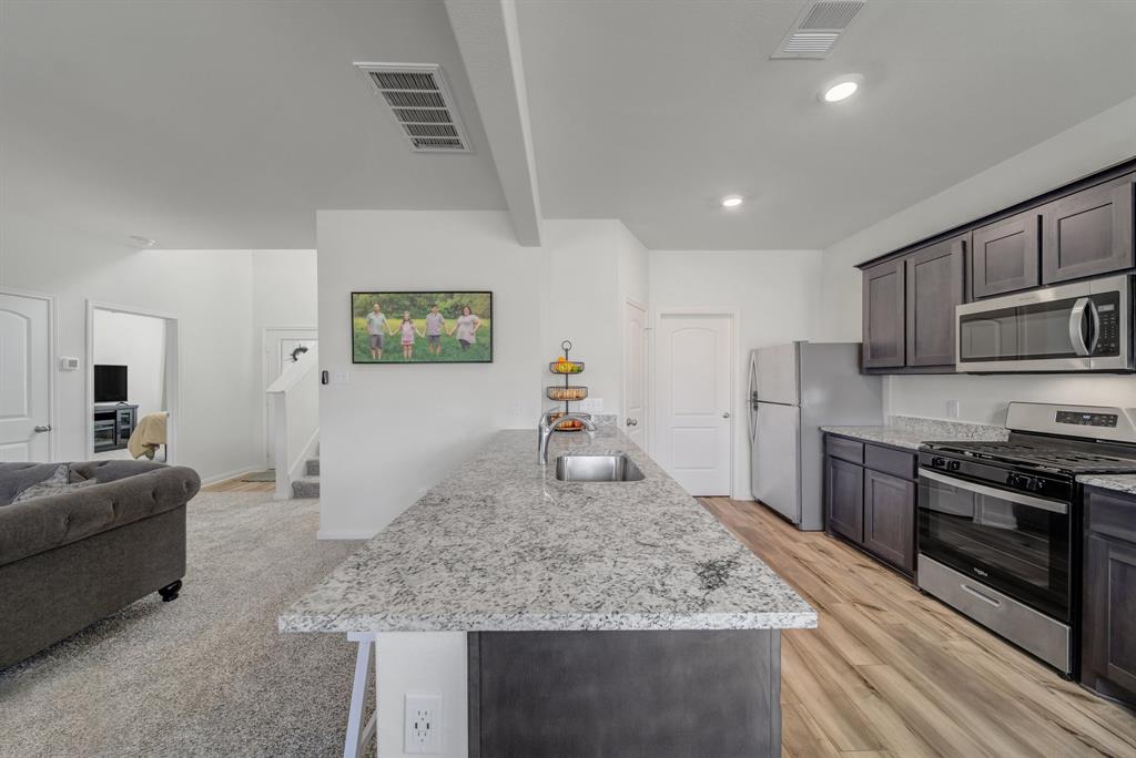 Vista West II - Residential