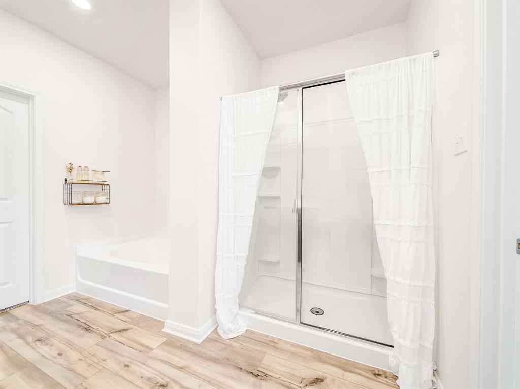 Vista West II - Residential