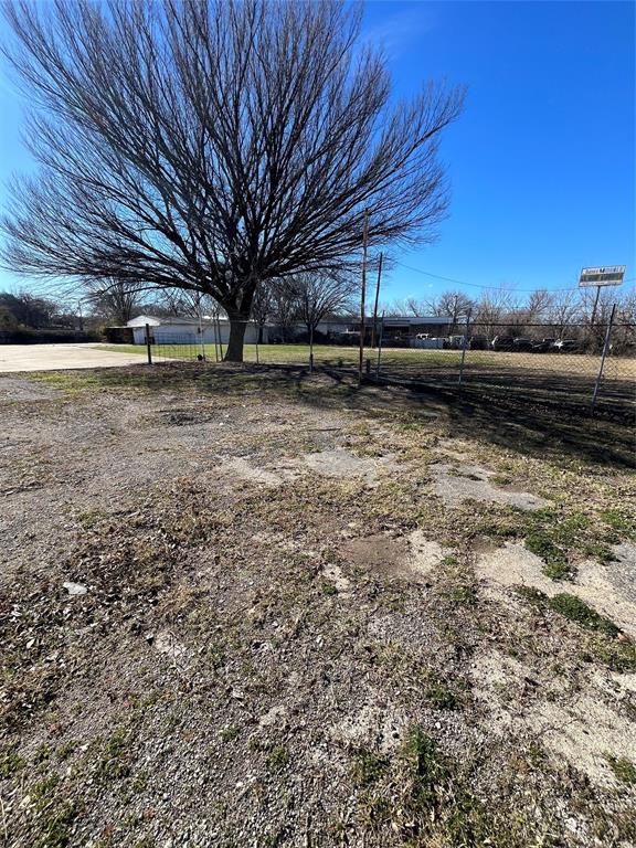 5218 Mansfield Highway