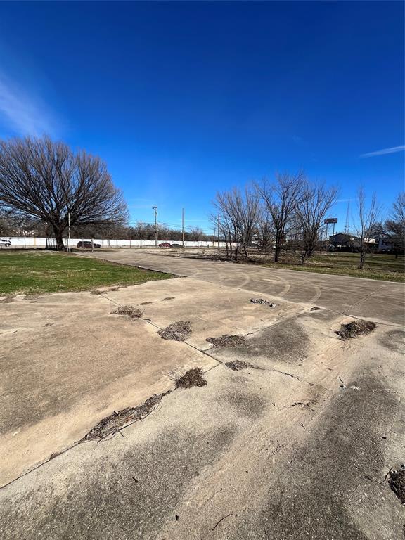 5218 Mansfield Highway
