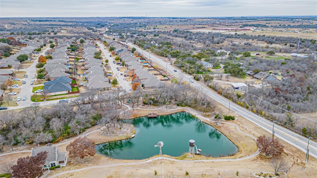 316 Coach House Circle