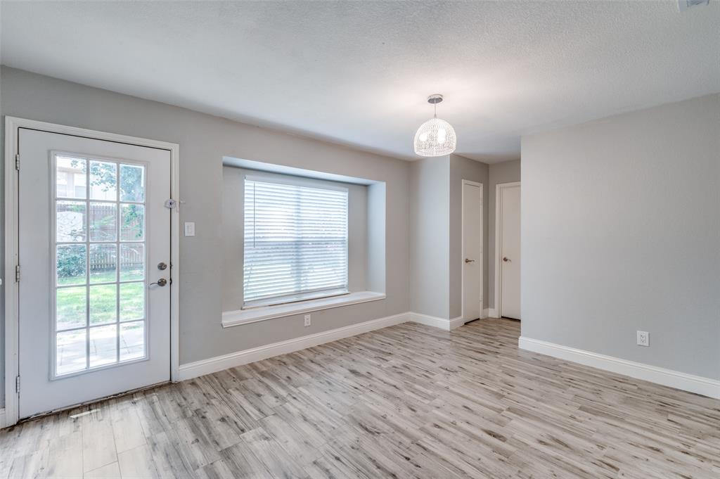 2702 Skyview Drive