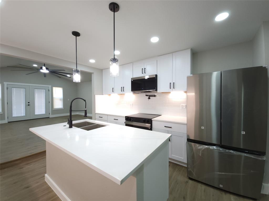 Rhodes - Residential Lease