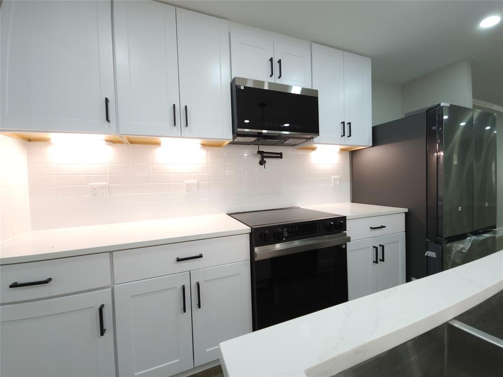 Rhodes - Residential Lease