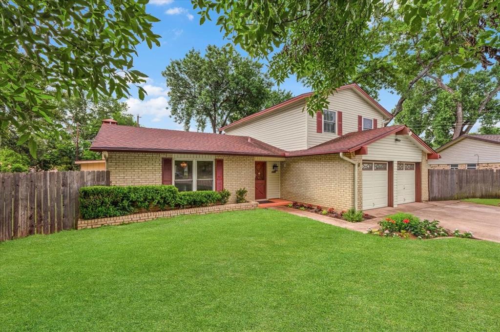 1904 Meadow Glen