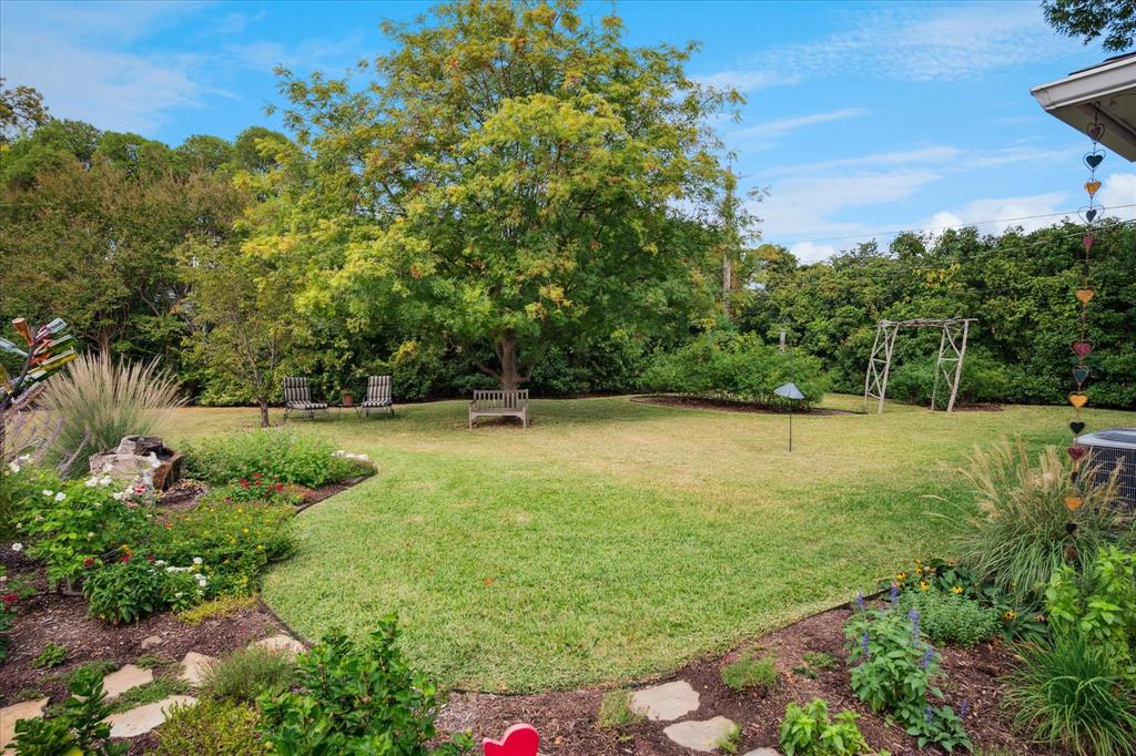 3843 Martha Lane