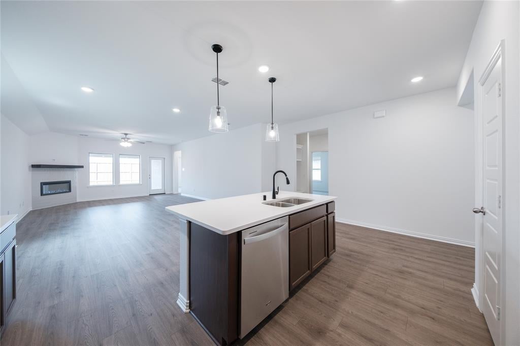 1802 Dove Drive