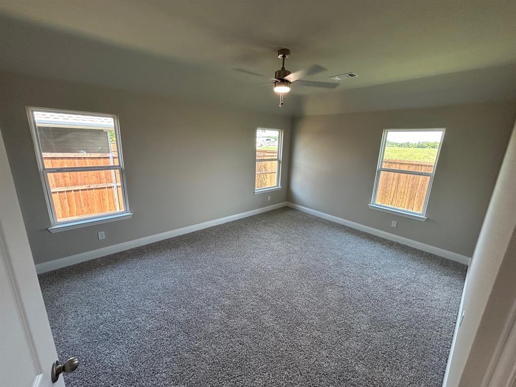 Trenton, Texas 75490, United States, 3 Bedrooms Bedrooms, ,2 BathroomsBathrooms,Residential,Active,38280