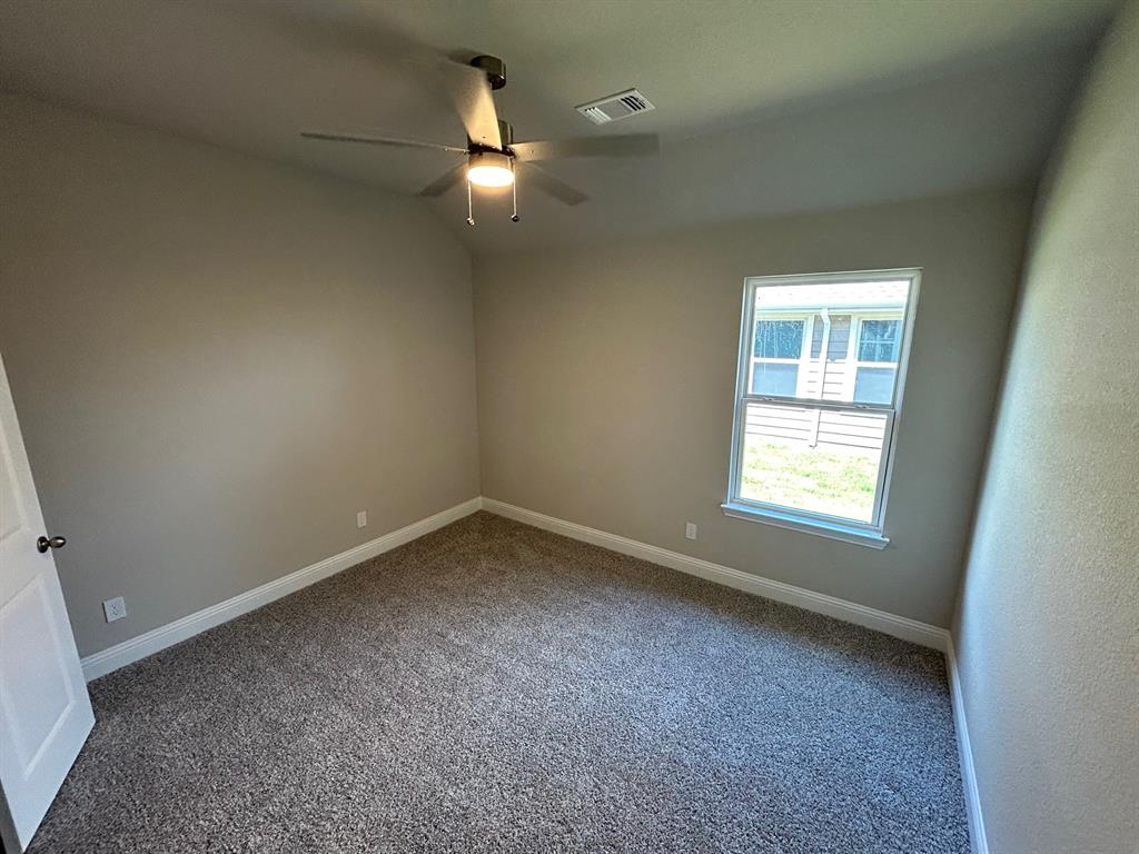 Trenton, Texas 75490, United States, 3 Bedrooms Bedrooms, ,2 BathroomsBathrooms,Residential,Active,38280