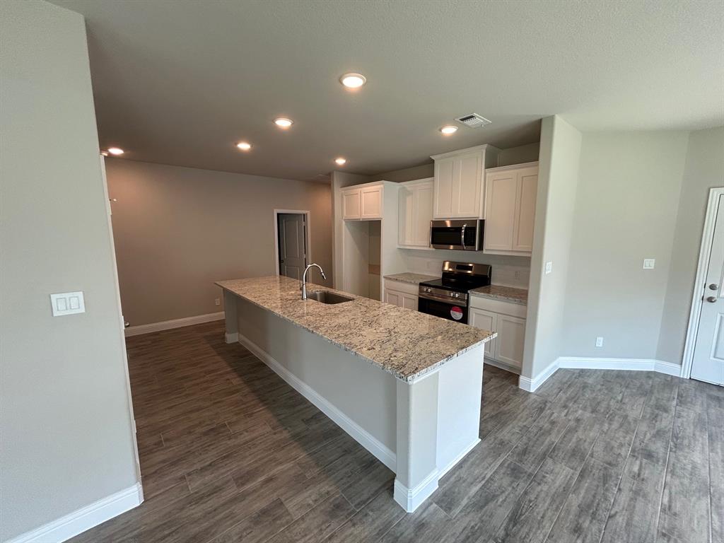 Trenton, Texas 75490, United States, 3 Bedrooms Bedrooms, ,2 BathroomsBathrooms,Residential,Active,38280