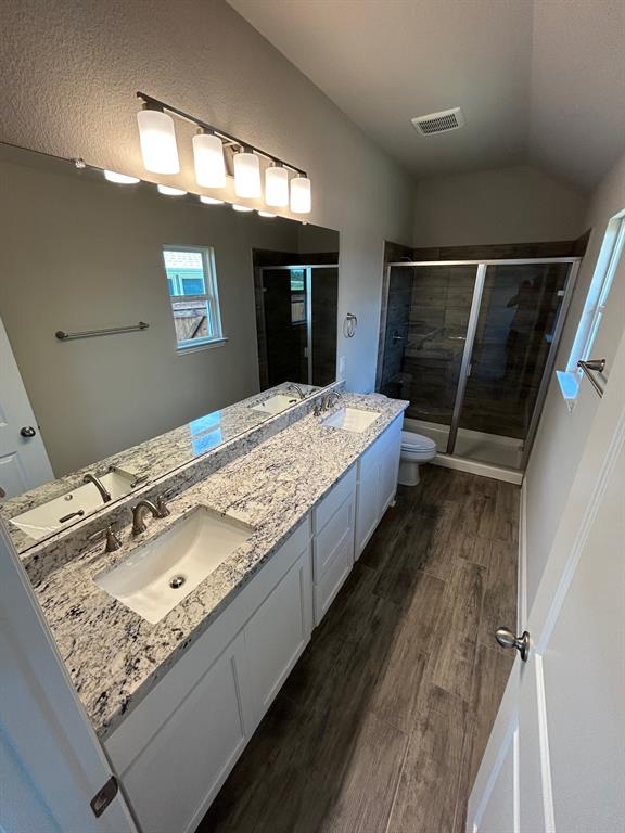 Trenton, Texas 75490, United States, 3 Bedrooms Bedrooms, ,2 BathroomsBathrooms,Residential,Active,38280