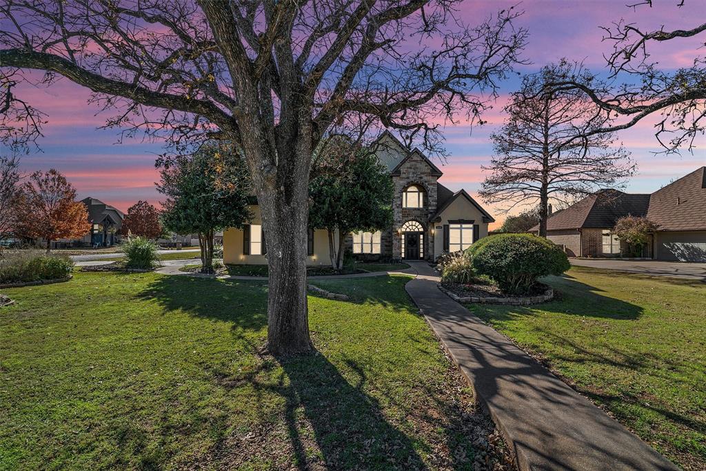 3724 Cove Timber Avenue