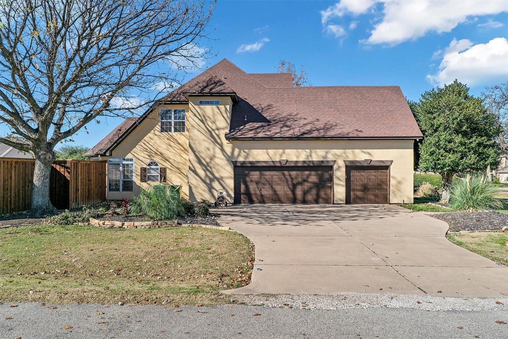 3724 Cove Timber Avenue