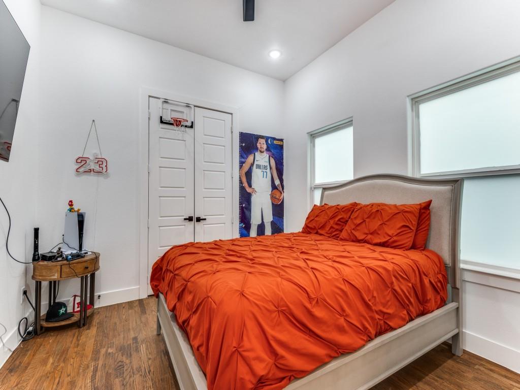 Mount Auburn - Residential