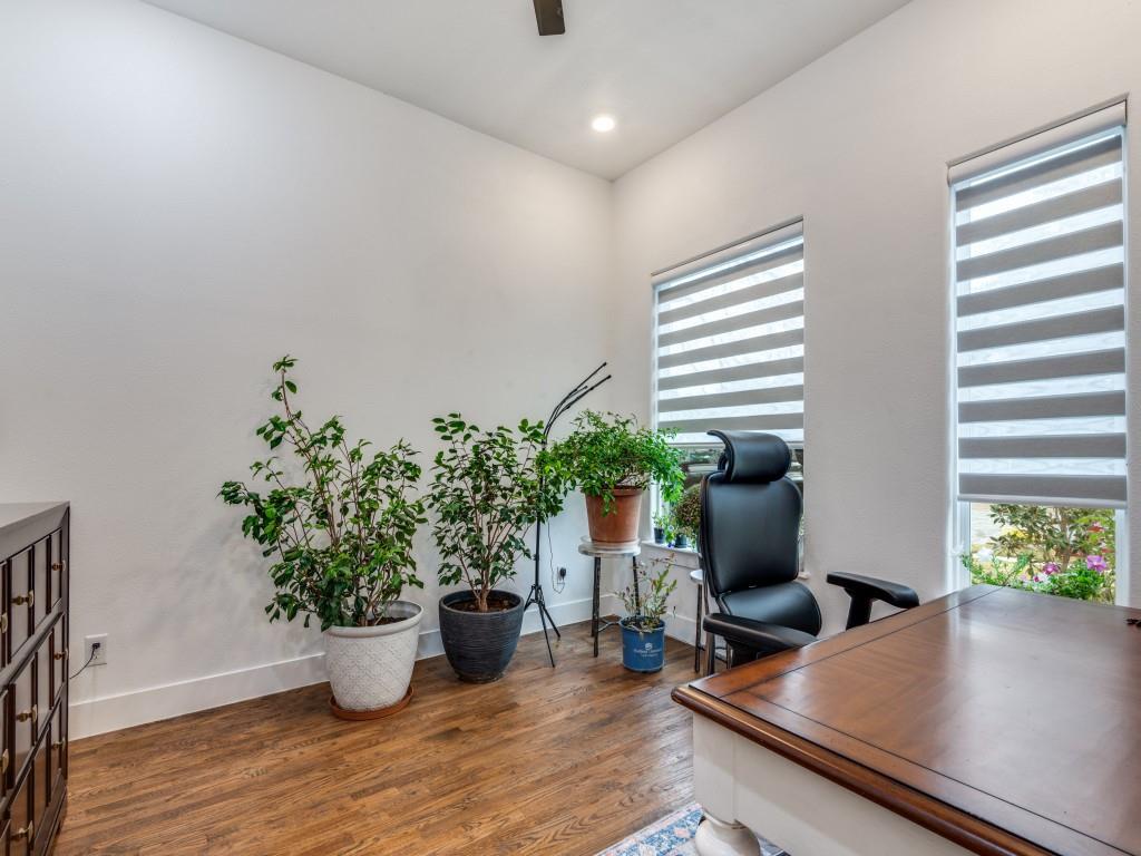 Mount Auburn - Residential