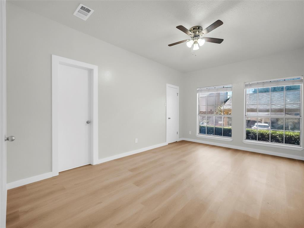 Preston On Creek Condos - Residential Lease