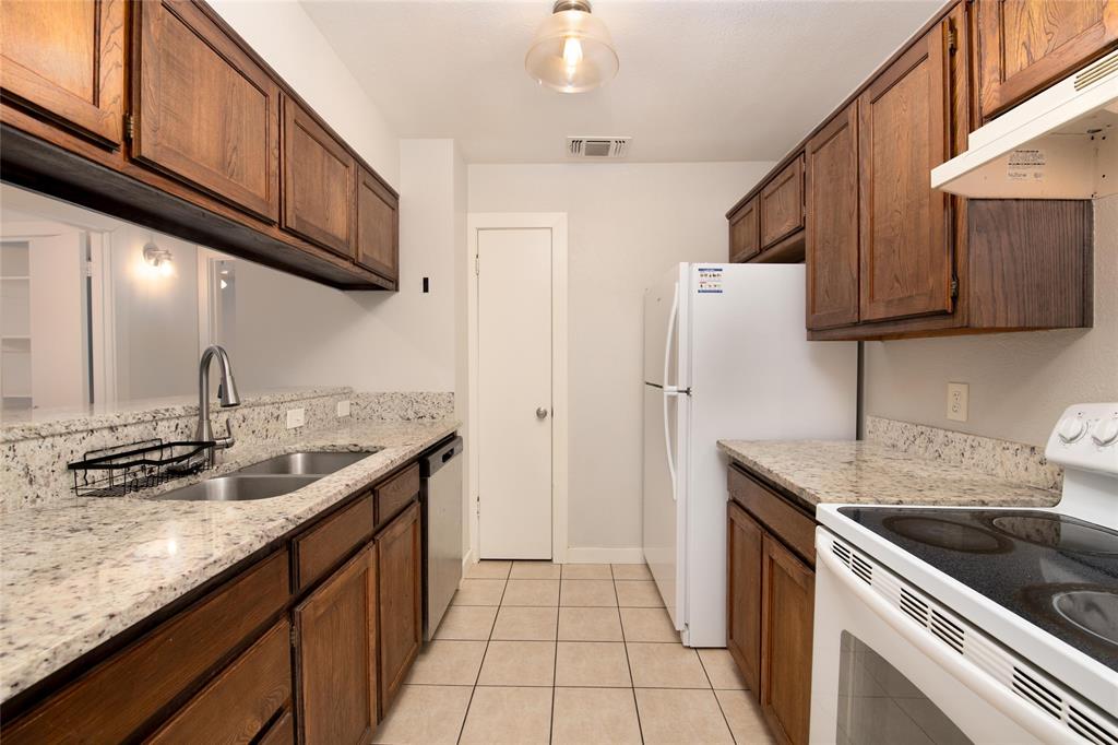 Meadow Oak Sec 1 - Residential Lease