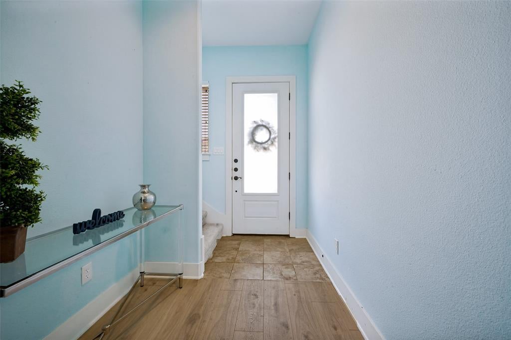 3037 Solana Circle