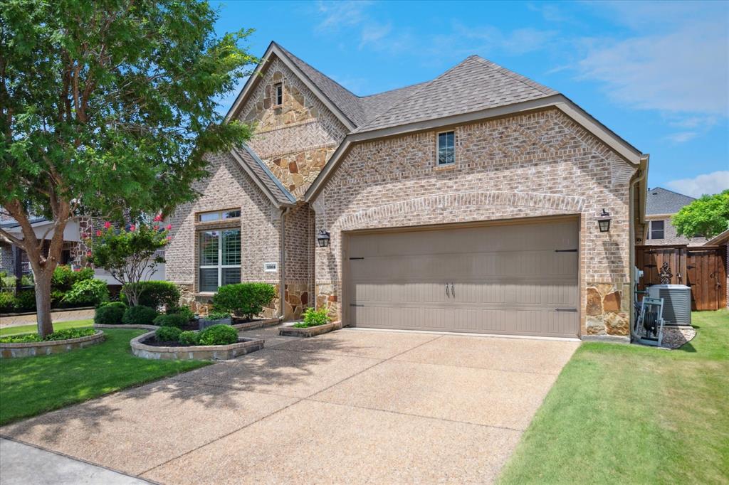 1305 Eastbrook Drive