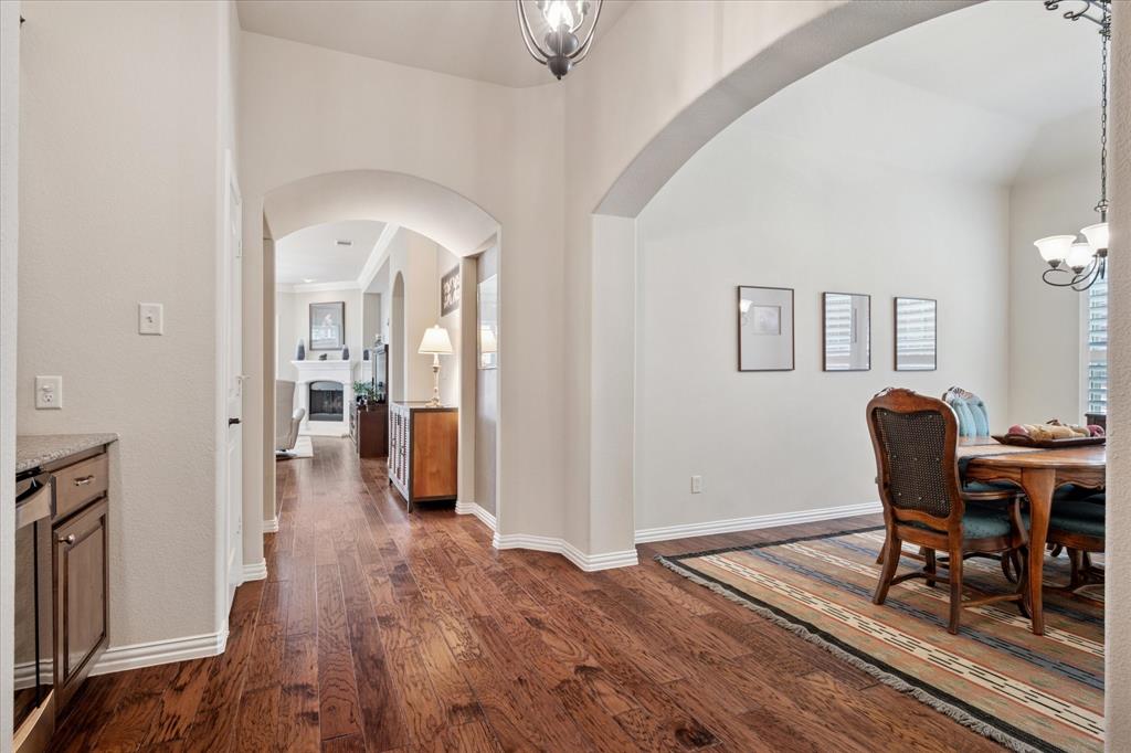 1305 Eastbrook Drive