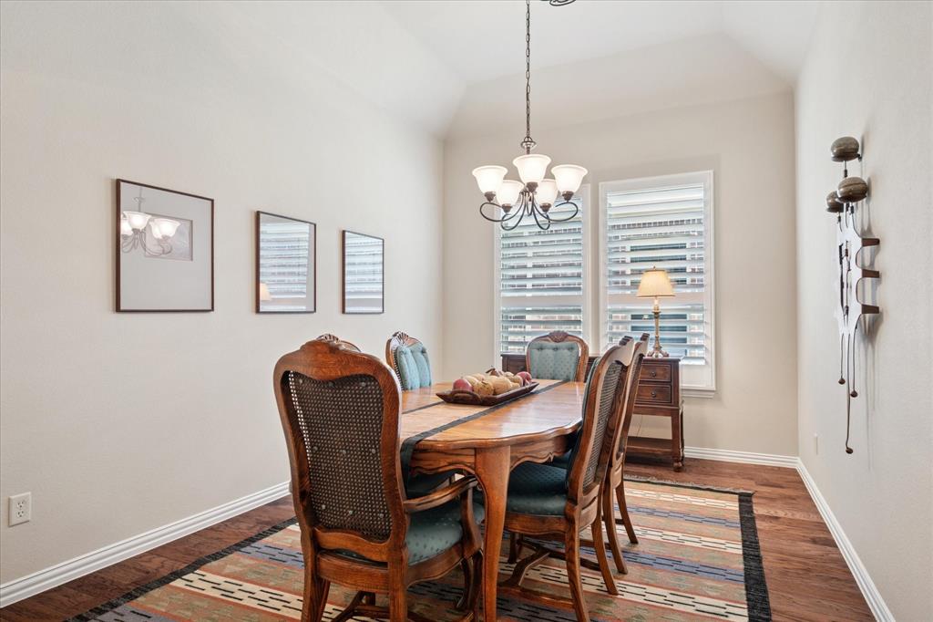 1305 Eastbrook Drive