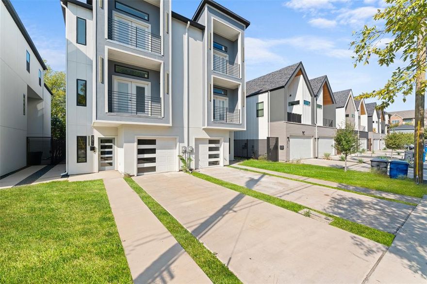 Experience modern urban living in the heart of West Dallas. This unit offers 4-bedroom, 5-bath, 2,550 sq ft, clean contemporary design, premium finishes, and a layout that adapts beautifully to a variety of lifestyle or investment needs — just minutes from Trinity Groves, Bishop Arts, Downtown, and major commuter routes.
The open-concept main floor welcomes you with soaring ceilings, abundant natural light, and seamless flow between living, dining, and kitchen spaces. A chef-inspired kitchen features sleek cabinetry, quartz counters, a large island perfect for gatherings, stainless steel appliances, plus a refrigerator. The first-floor bedroom provides ultimate flexibility for guests, a home office, or multi-generational living.
Upstairs, the private primary suite delivers comfort and luxury with a spa-style bathroom and a spacious walk-in closet. Two additional en-suite bedrooms ensure privacy for every occupant.
Outdoor living is just as impressive, the fully fenced backyard is primed for weekend entertainment, pets, or future enhancements. With a central location near popular attractions, expanding employment hubs, and continuous new development, this home is ideally positioned for flexible living arrangements, including potential income-producing short-term rental use.
Whether you’re seeking your next personal home or a strategic investment opportunity in one of Dallas’ fastest-growing areas — this property delivers style, versatility, and strong long-term upside.