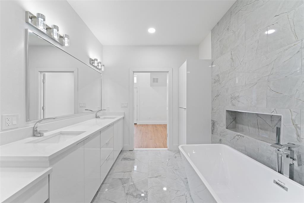 Z E Coombs West End - Residential