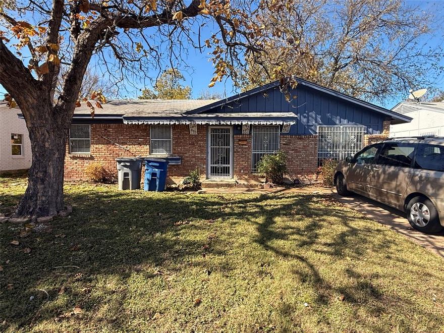 Investor Special! Fixer Upper! This 3-bedroom, 1-bath home sits on a spacious lot and offers tons of potential for renovation or rental income. Bring your vision and create the perfect starter home or investment property. Convenient location with easy access to major roads, schools, and amenities. Sold as-is. Ideal for cash or rehab buyers.