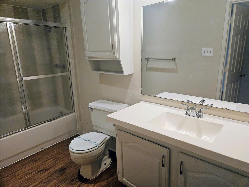 WOODFIELD ADDITION (ARLINGTON) - Residential Lease