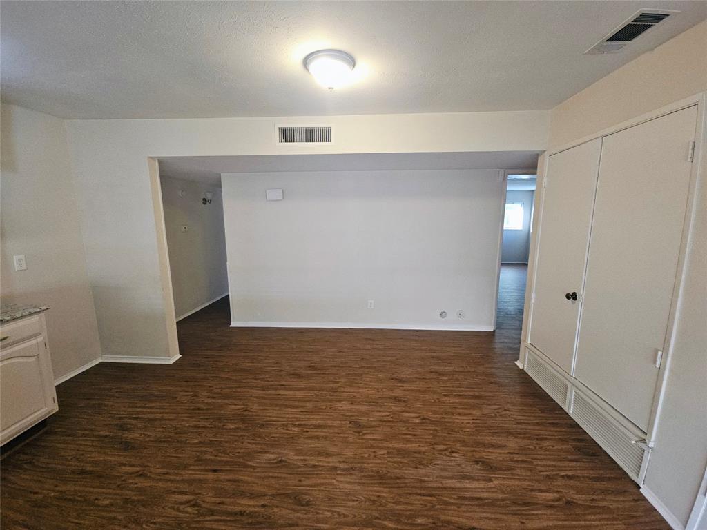 WOODFIELD ADDITION (ARLINGTON) - Residential Lease