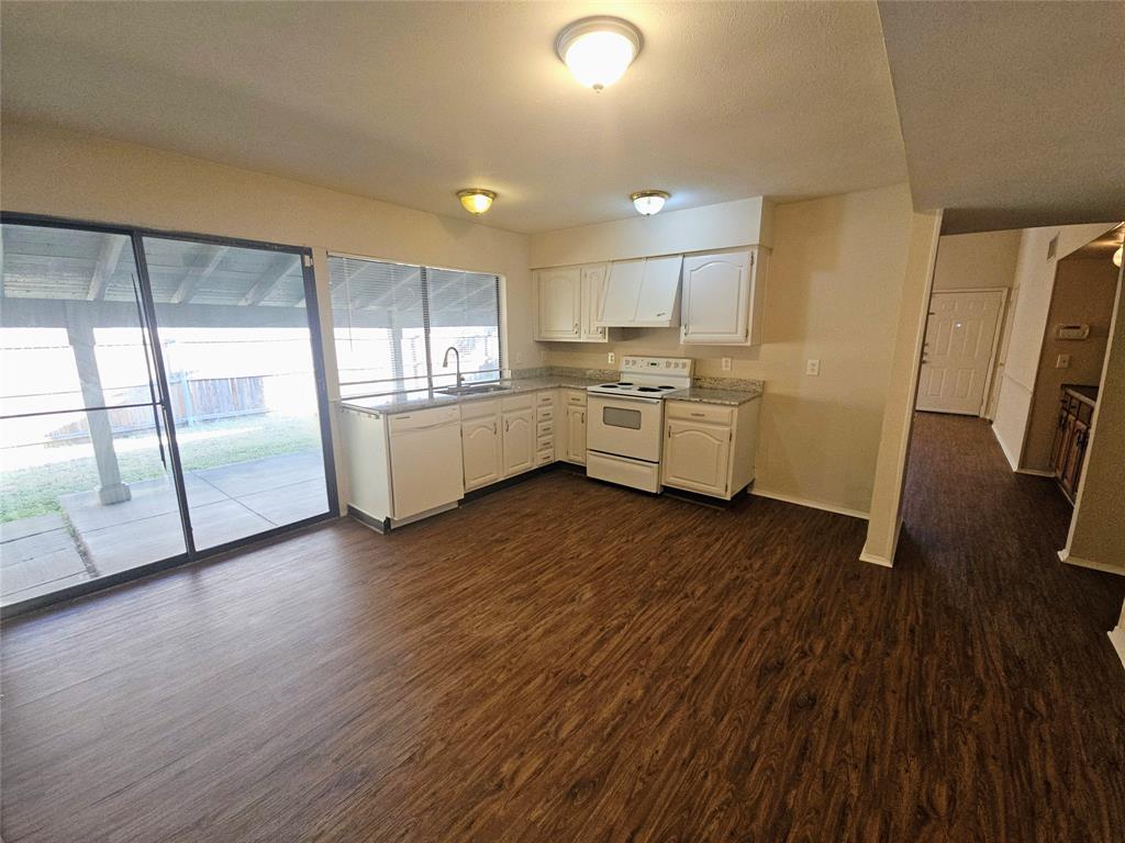 WOODFIELD ADDITION (ARLINGTON) - Residential Lease