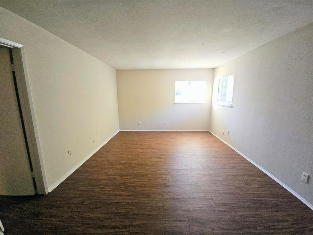 WOODFIELD ADDITION (ARLINGTON) - Residential Lease