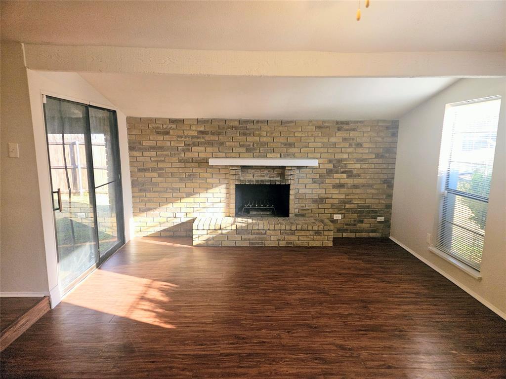 WOODFIELD ADDITION (ARLINGTON) - Residential Lease