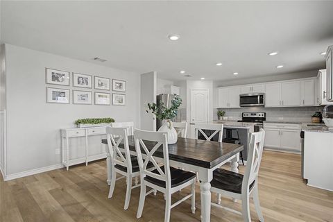 Photo of 2729 Ryder Lane, Aubrey, TX 76227 (MLS # 21198596)