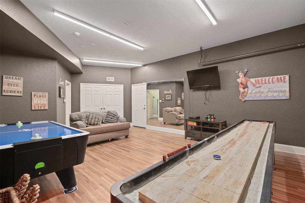 Pinnacle Club - Residential