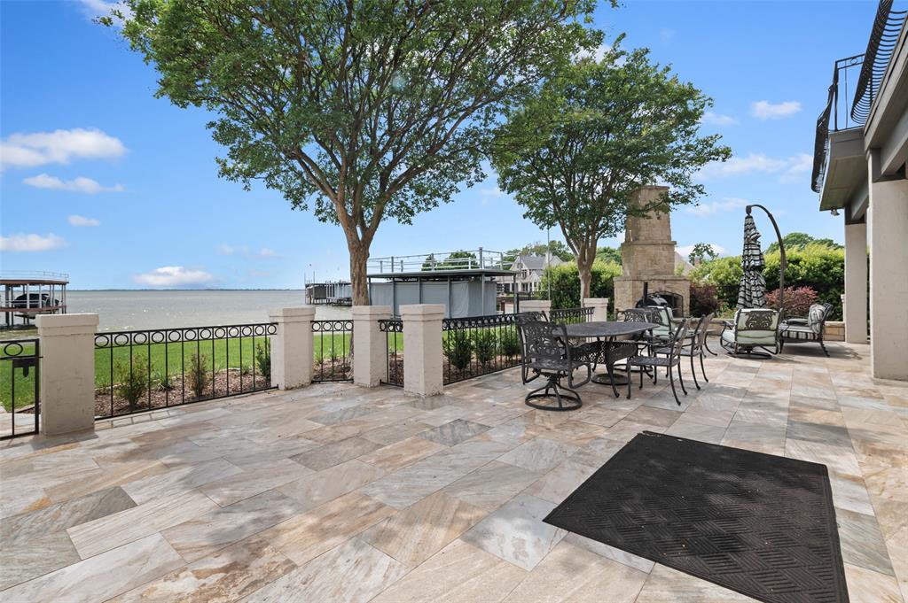 Pinnacle Club - Residential