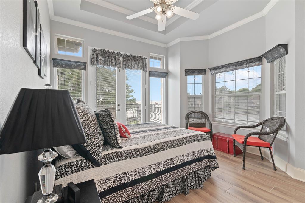 Pinnacle Club - Residential