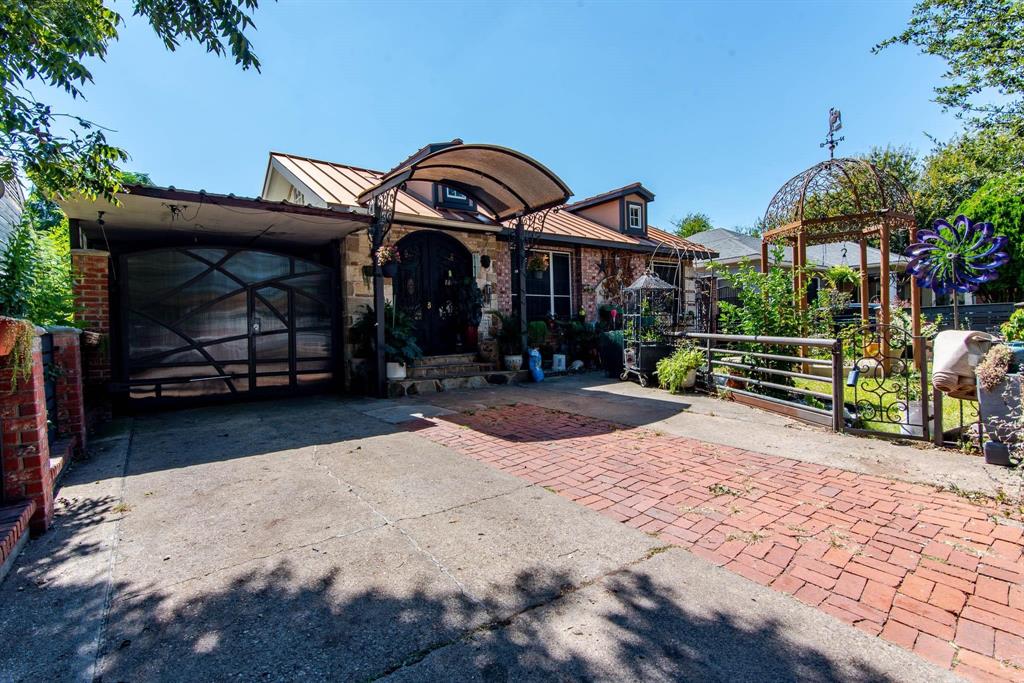 606 W Pembroke Avenue