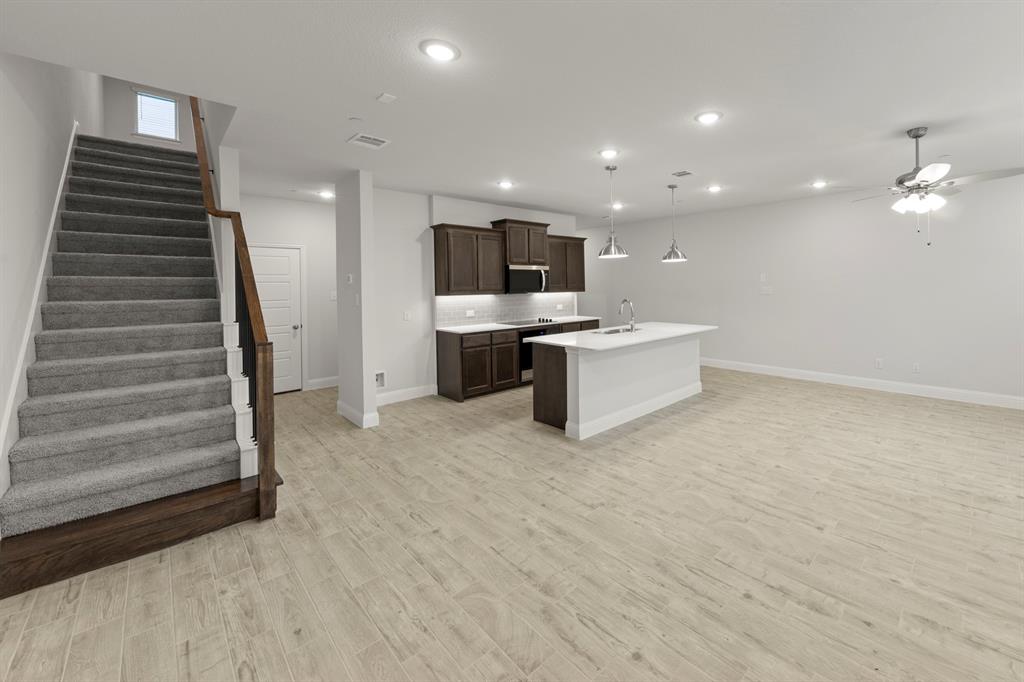 Sereno Oaks at Buckner Terrace - Residential