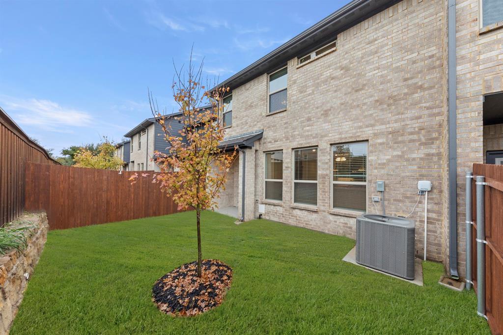 Sereno Oaks at Buckner Terrace - Residential